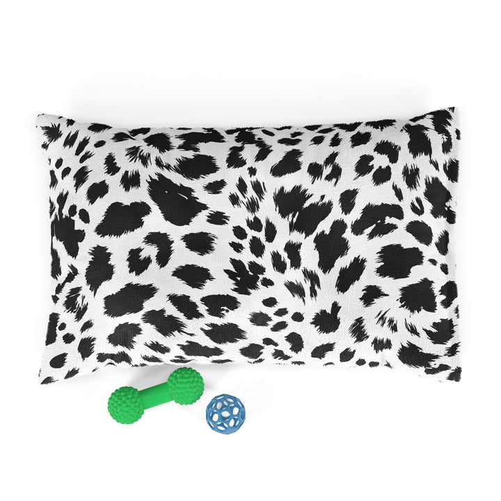 Custom luxury cat bed featuring black and white leopard pattern