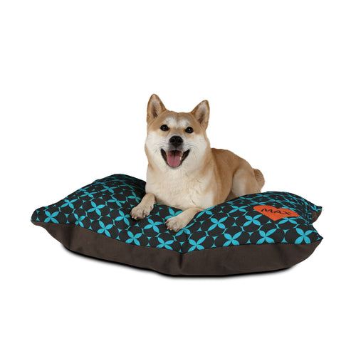 Midnight Waves Personalized Pet Bed – Black & Blue Geometric Pattern